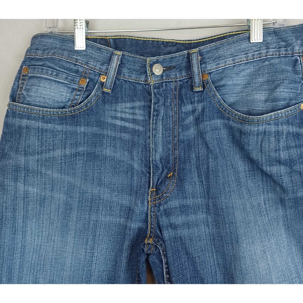 Levis 514 Jeans Mens 34x32 Medium Wash Blue Denim Straight Leg Regular Fit